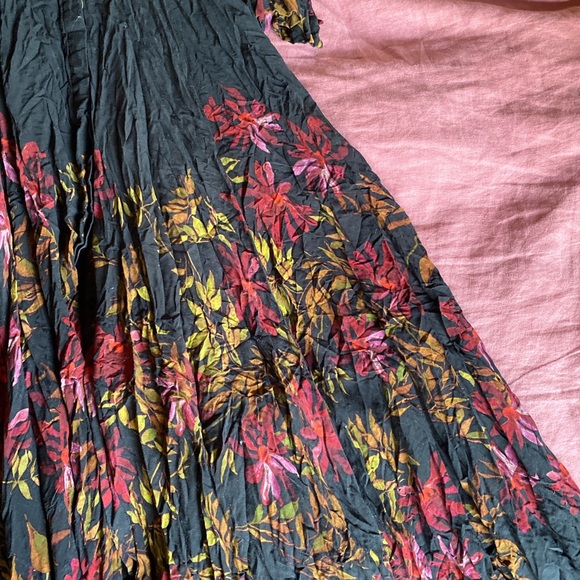 Free People maxi dress - women’s size 2, black floral printed - Picture 5 of 5